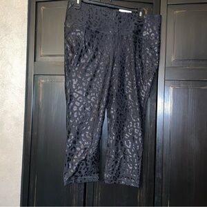 NWT lane Bryant cropped legging